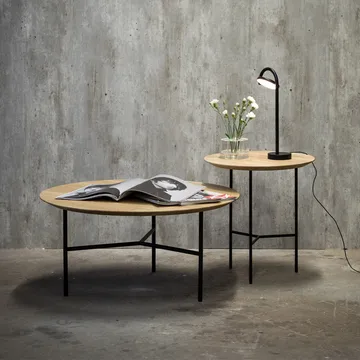 Tribeca side table - oak oil rustic, black legs, ø47 cm - Mavis