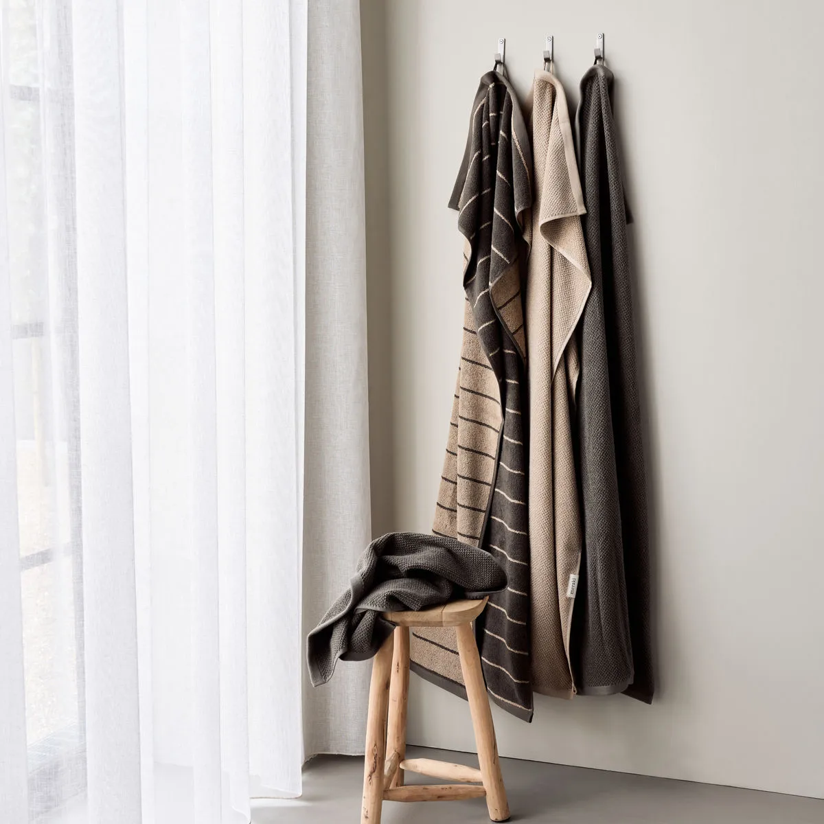 Stripe towel 70x140 cm, Army Meraki
