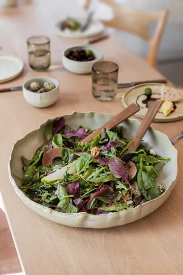 By Hand serving plate Ø37 cm - Straw - Mette Ditmer