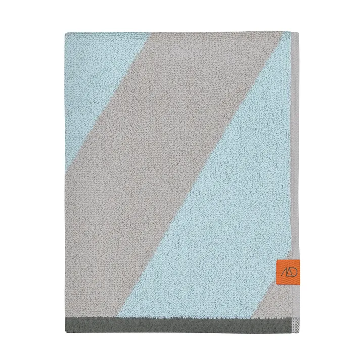 Diagonal towel - Mint, 70x133 cm - Mette Ditmer