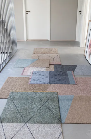 Linea rug allround - Dark grey - Mette Ditmer