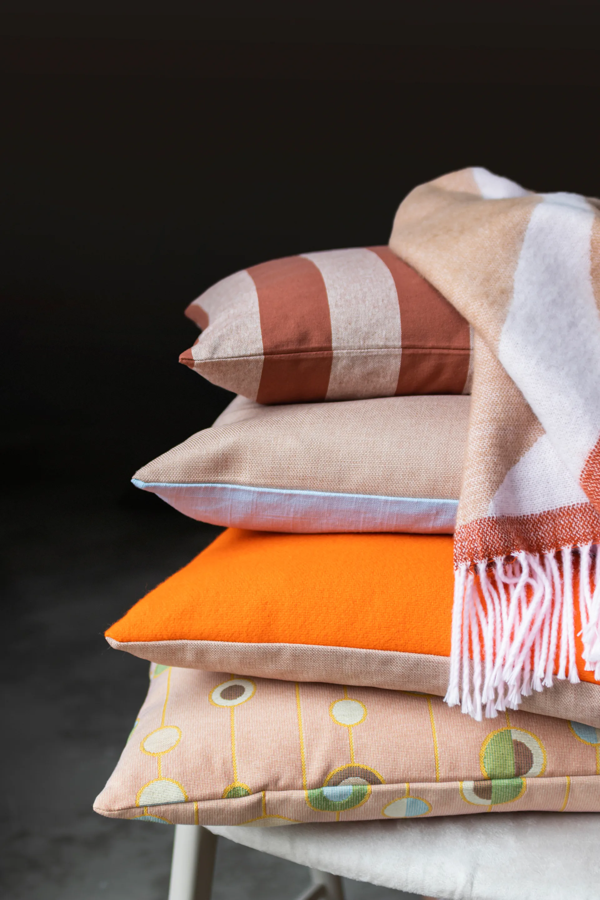 Spectrum cushion 50x50 cm, Orange-peach Mette Ditmer