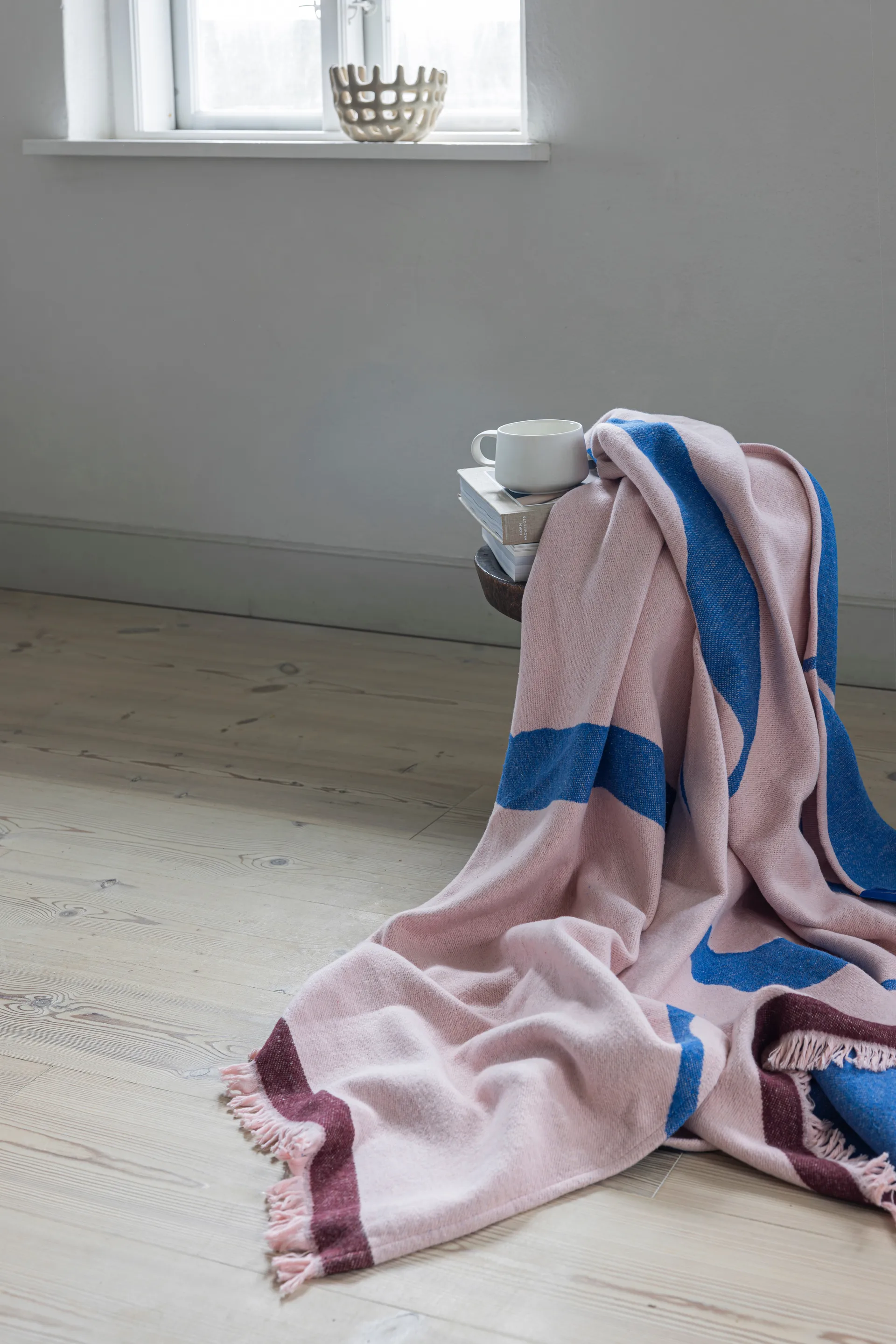 Studio throw blanket, Seashell pink, 130x175 cm Mette Ditmer