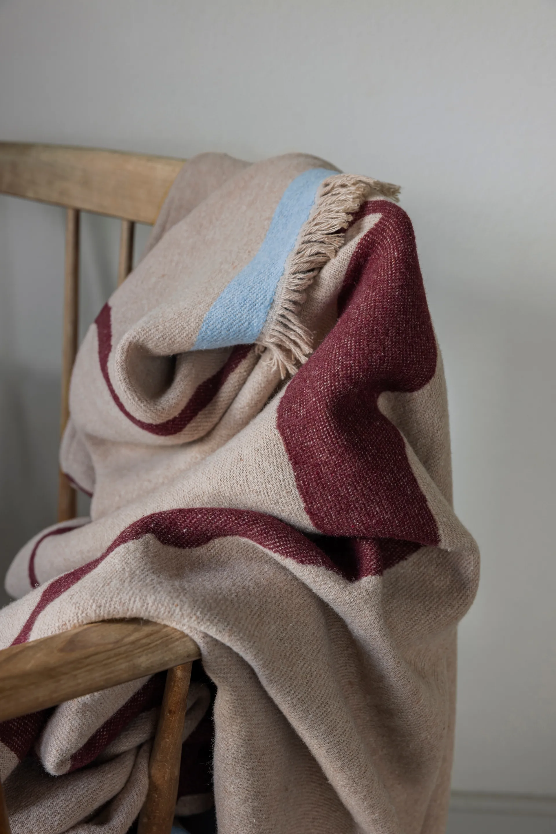 Studio throw blanket, Wine, 130x175 cm Mette Ditmer