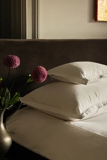 Dolce Vita pillowcase - White, 50x90 cm - Mille Notti