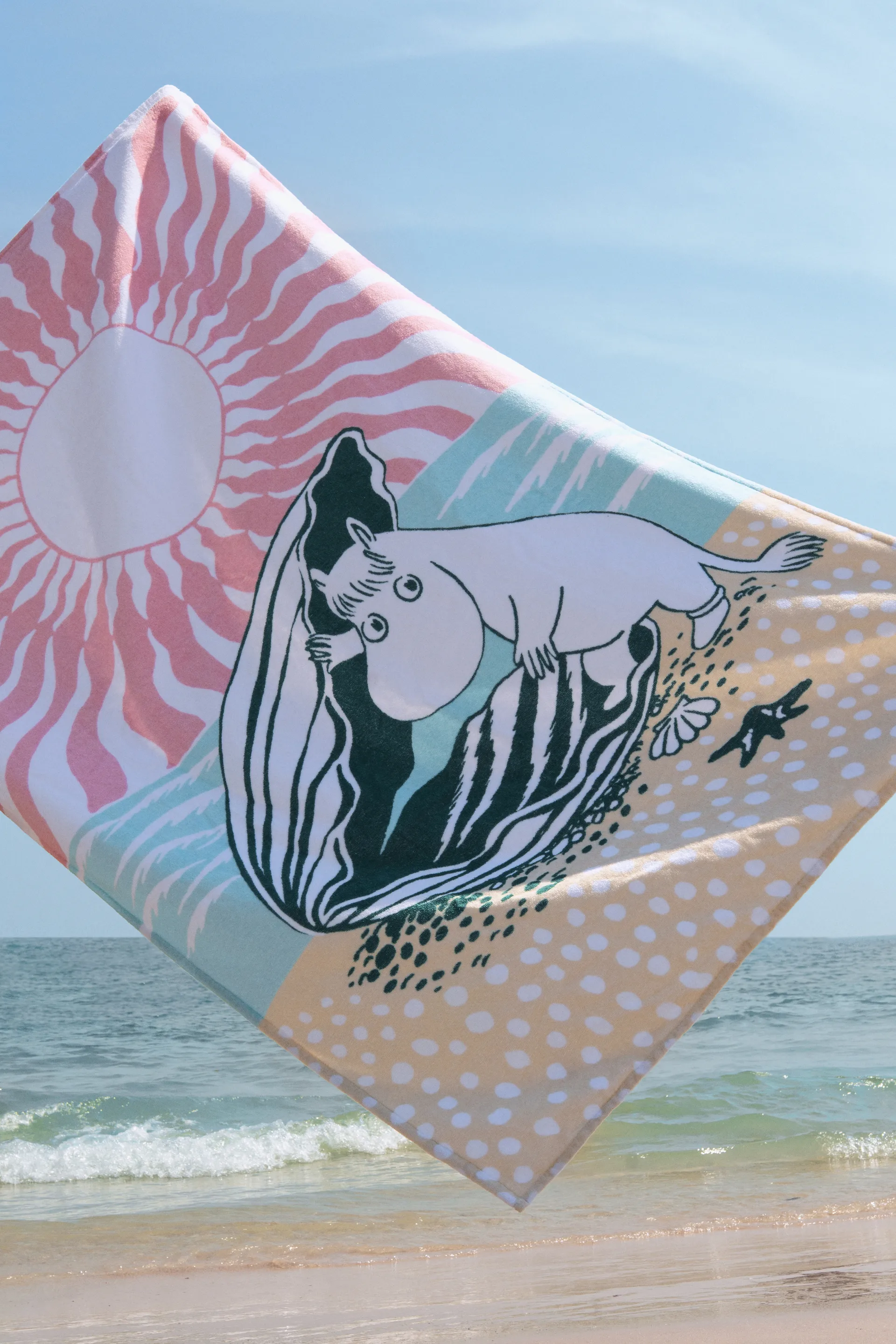 Beach day Moomin beach towel, 93x150 cm Moomin Arabia