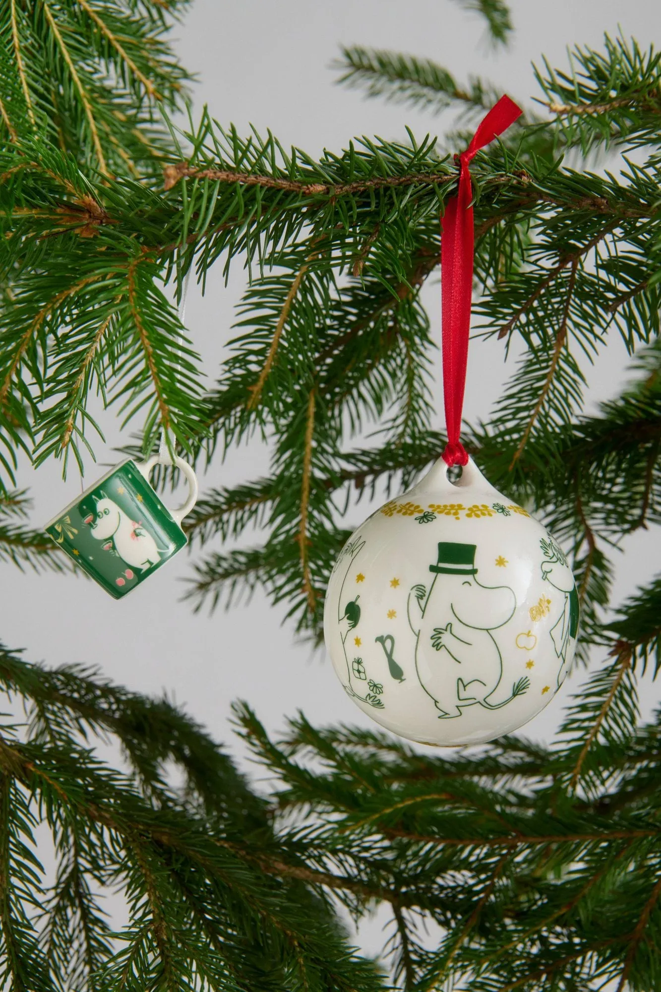 Moomin annual ball Ø8 cm, 2026, Love gift Moomin Arabia