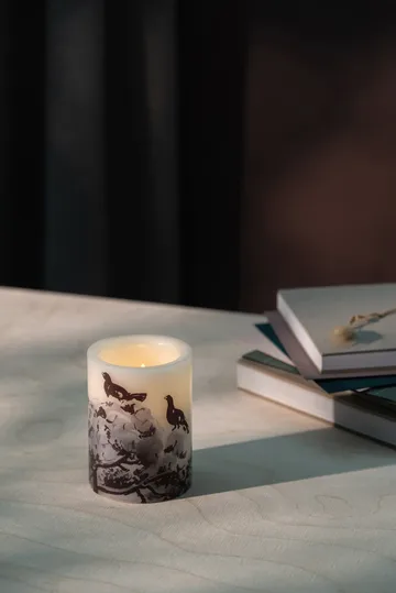 Teemu Järvi x Muurla LED candle Ø7.5x10 cm - Winter Capercaillie - Muurla