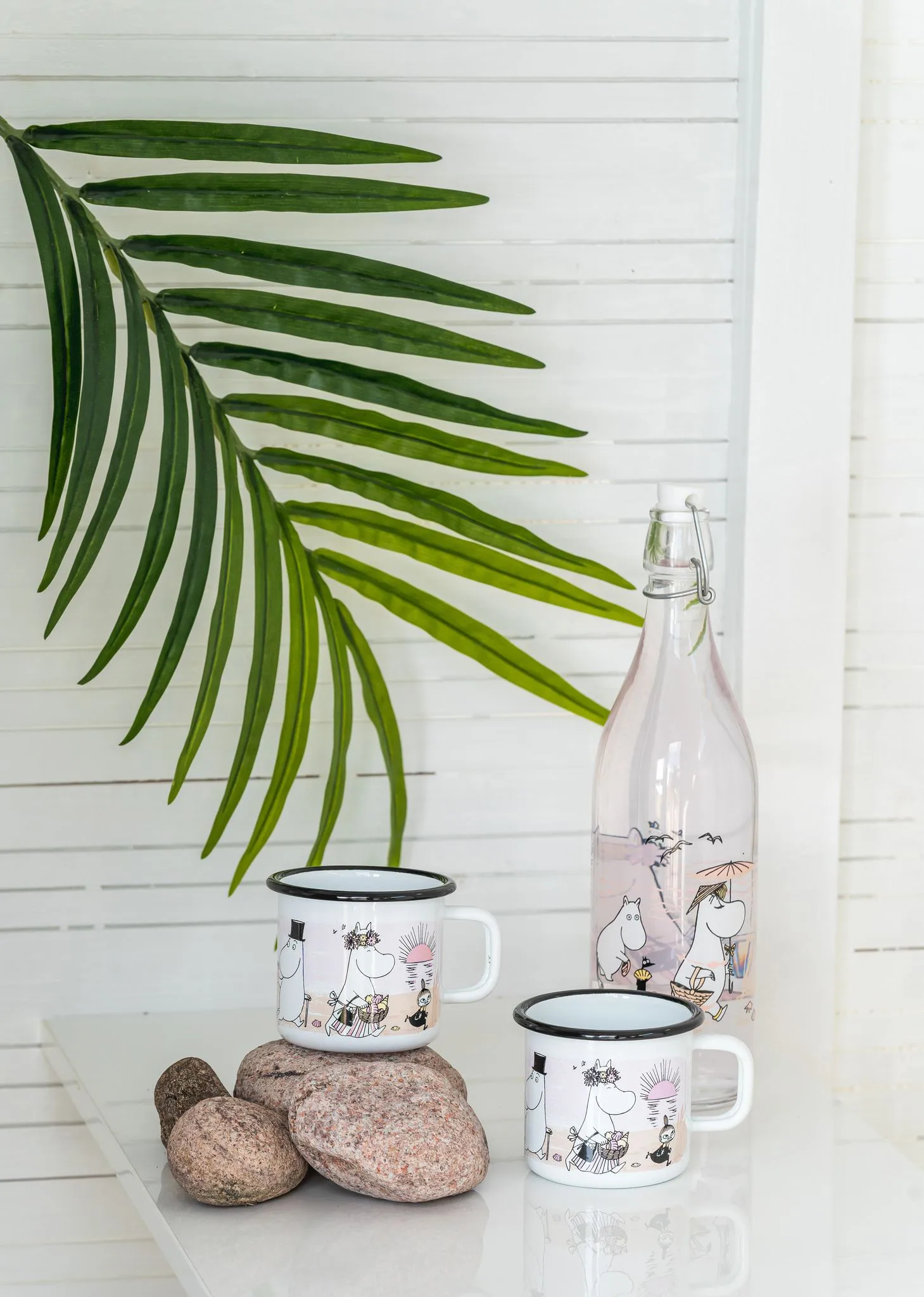 The Beach Retro enamel mug 37 cl, White Muurla