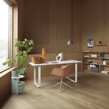 70/70 dining table 170x85 cm - White laminate-Plywood-White - Muuto