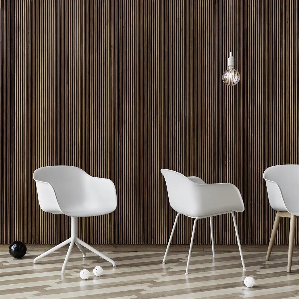 Fiber Chair with arm rest, Natural white (plastic) Muuto