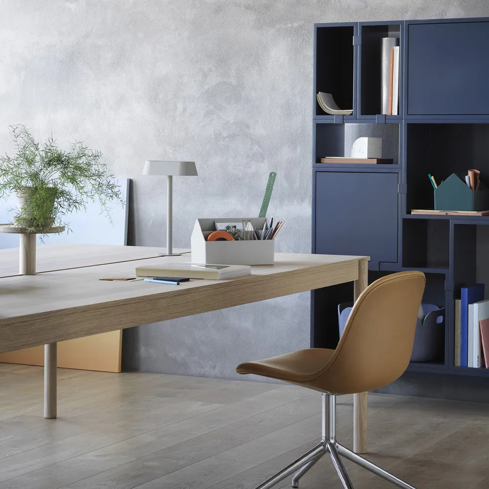 Linear System End Module table, White laminate-oak 142x120 cm Muuto
