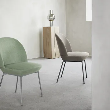 Oslo side chair fabric upholstered - Ocean 52-Anthracite black - Muuto