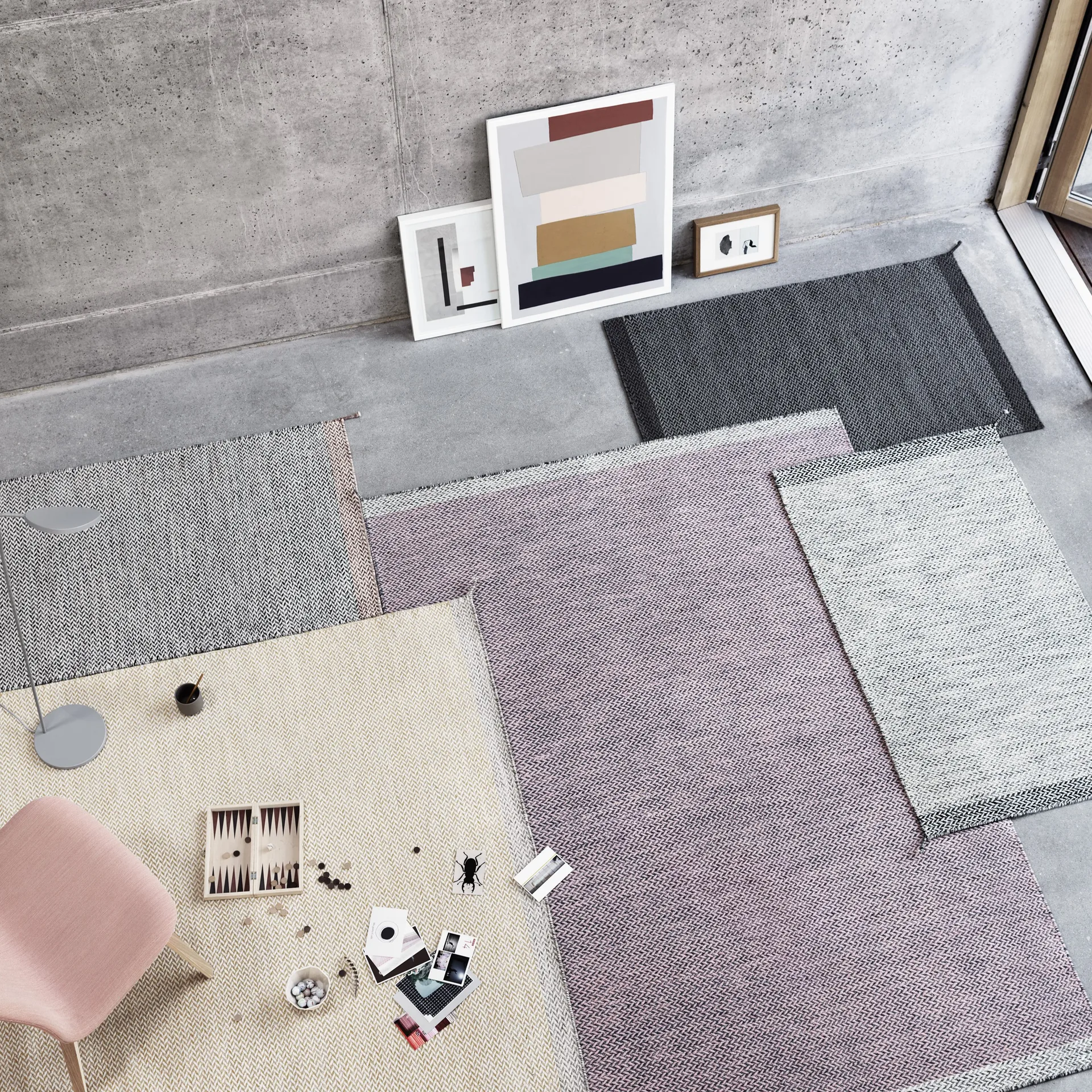 Ply wool rug 85x140 cm, black-white Muuto
