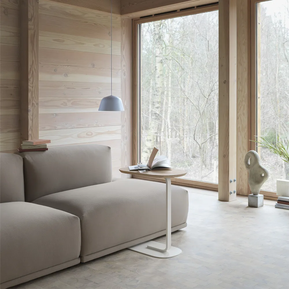 Relate Side table H: 73.5 cm, Black Muuto