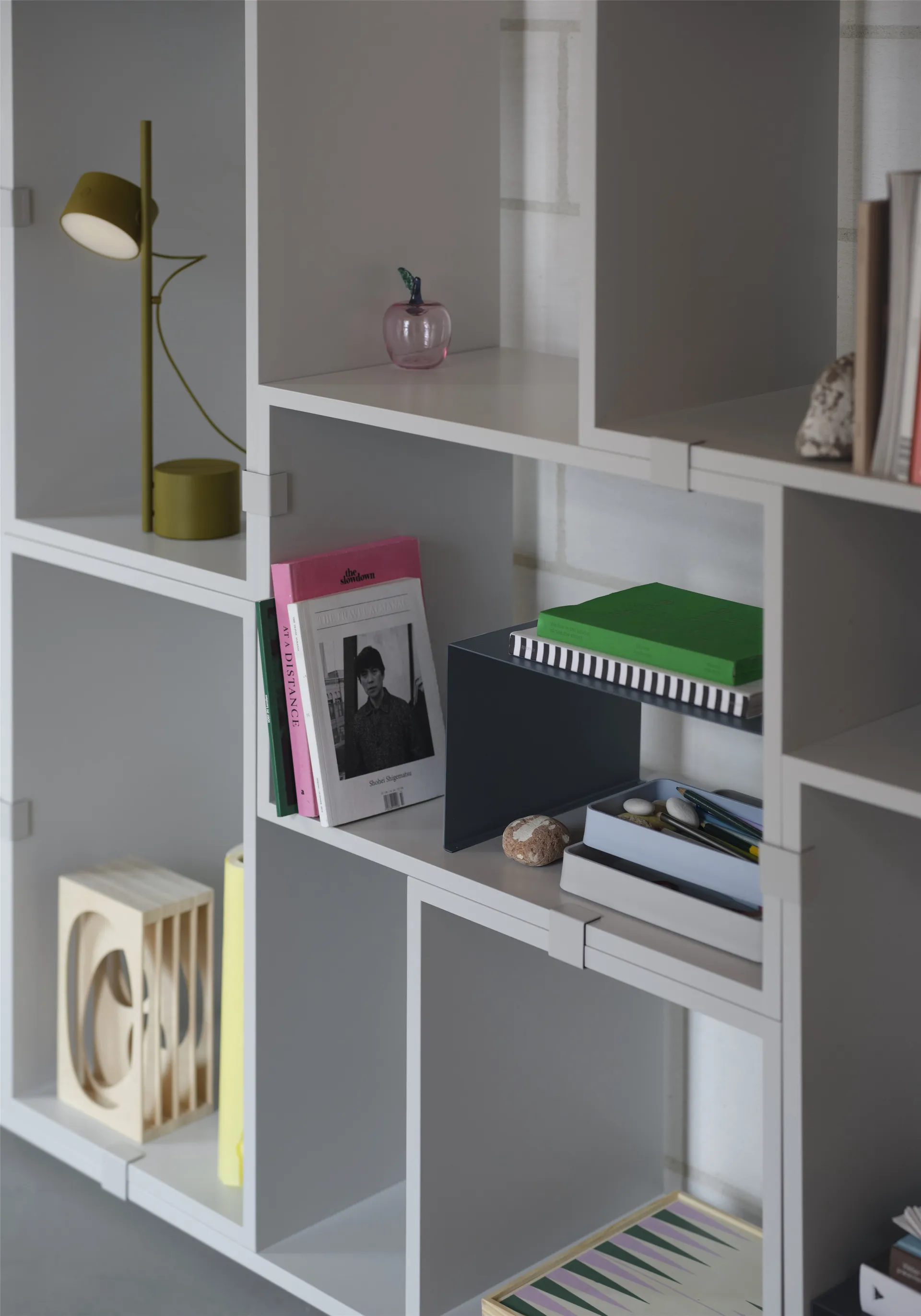 Stacked storage system bookcase configuration 3, Brown green Muuto