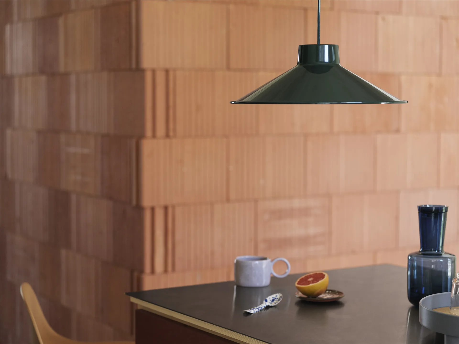 Top ceiling lamp Ø36 cm, Dark green Muuto