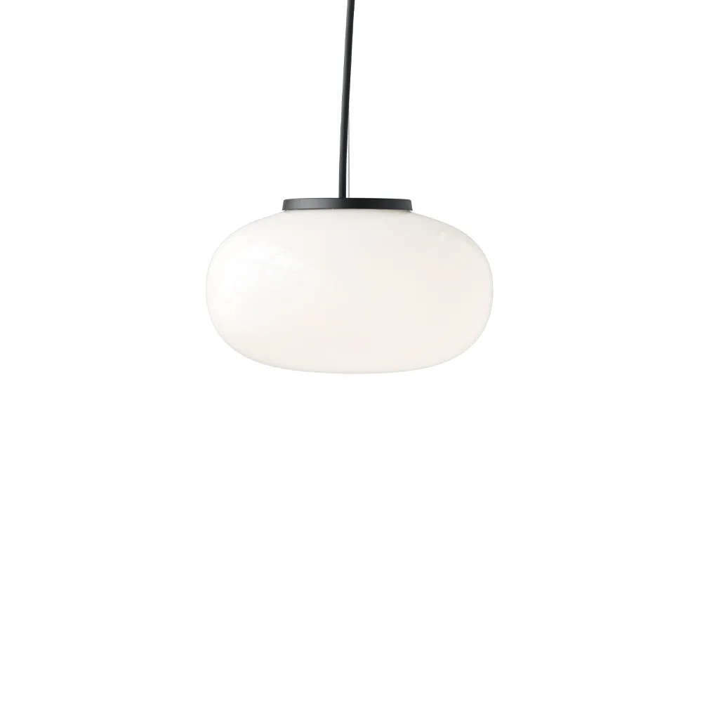 Karl-Johan Small pendant lamp Ø23 cm, Opal white New Works