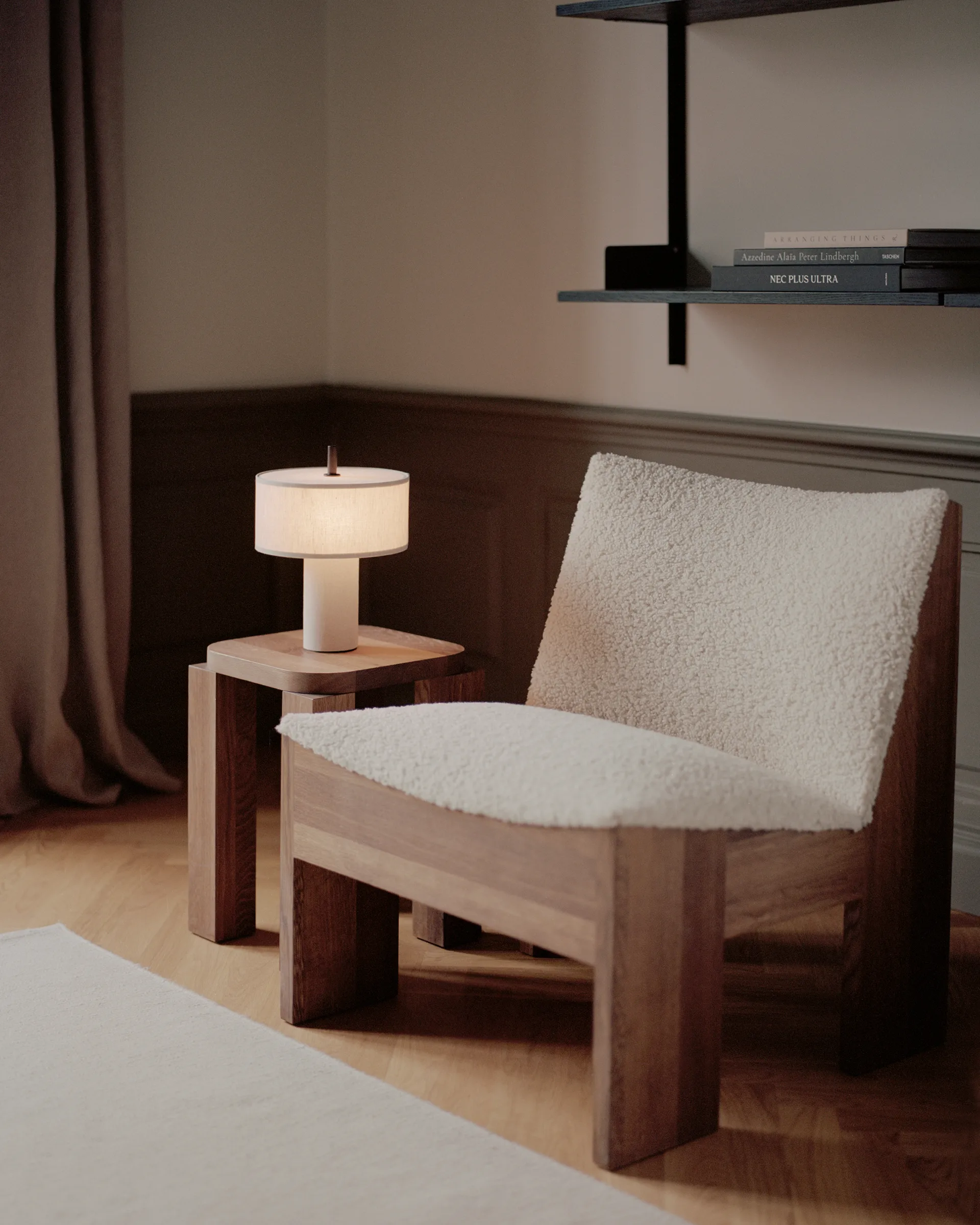 Margin portable table lamp, Beige New Works