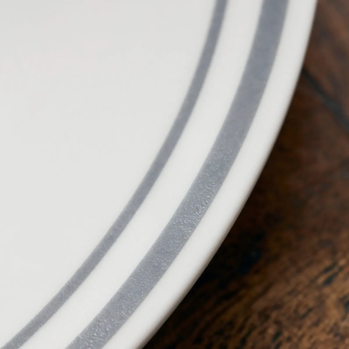 Bistro plate Ø23 cm 4-pack, grey Nicolas Vahé