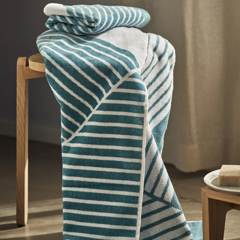Stripes bath towel 70x140 cm Special Edition 2022, Turquoise NJRD