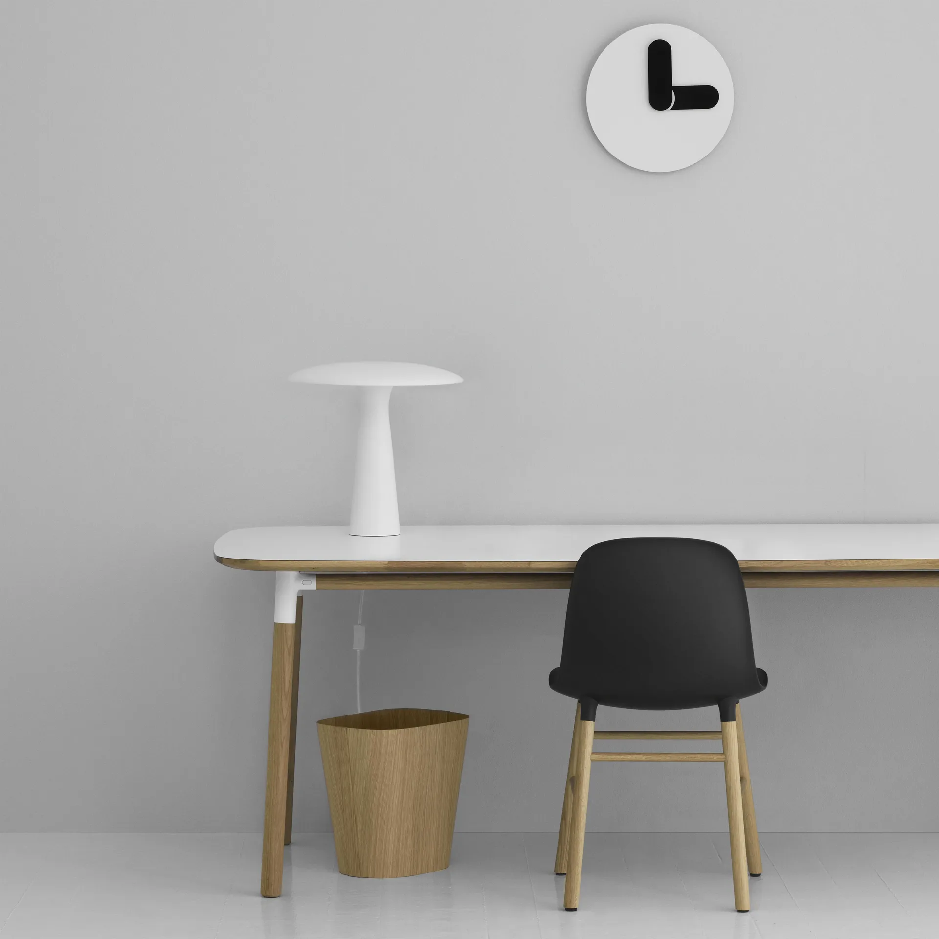 Bold wall clock, white Normann Copenhagen