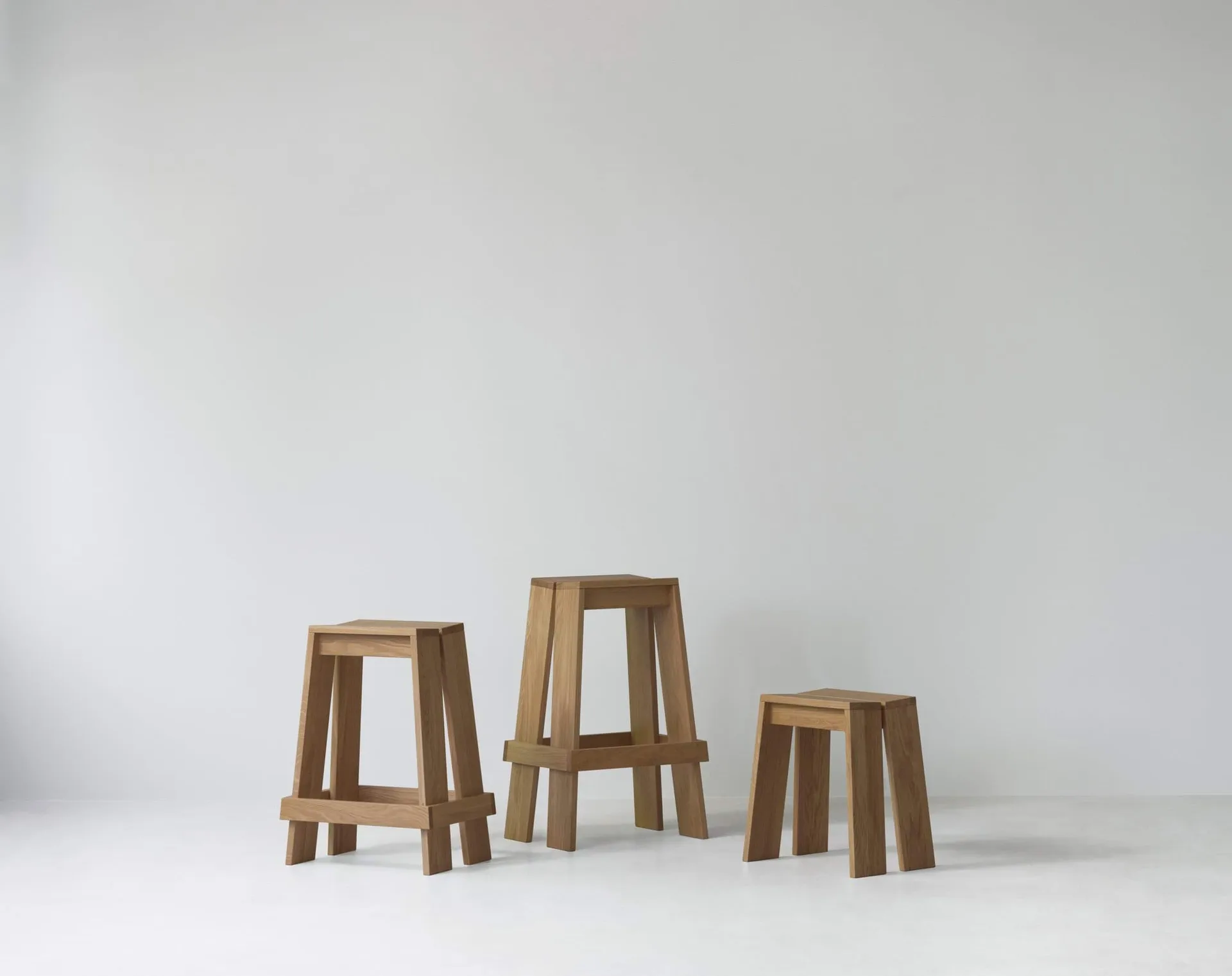 Let bar stool 65 cm, Oak Normann Copenhagen