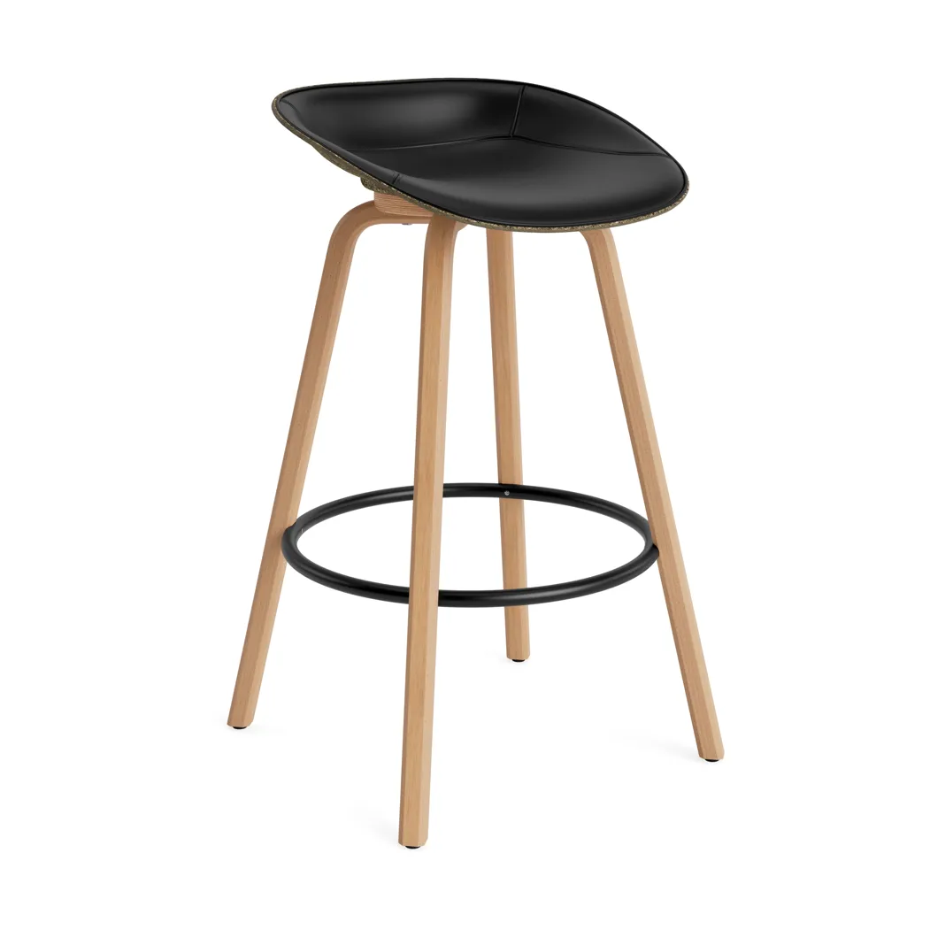 Mat Barstool barstool front-covered 75 cm, Ultra 41599-seaweed-beech-black steel Normann Copenhagen