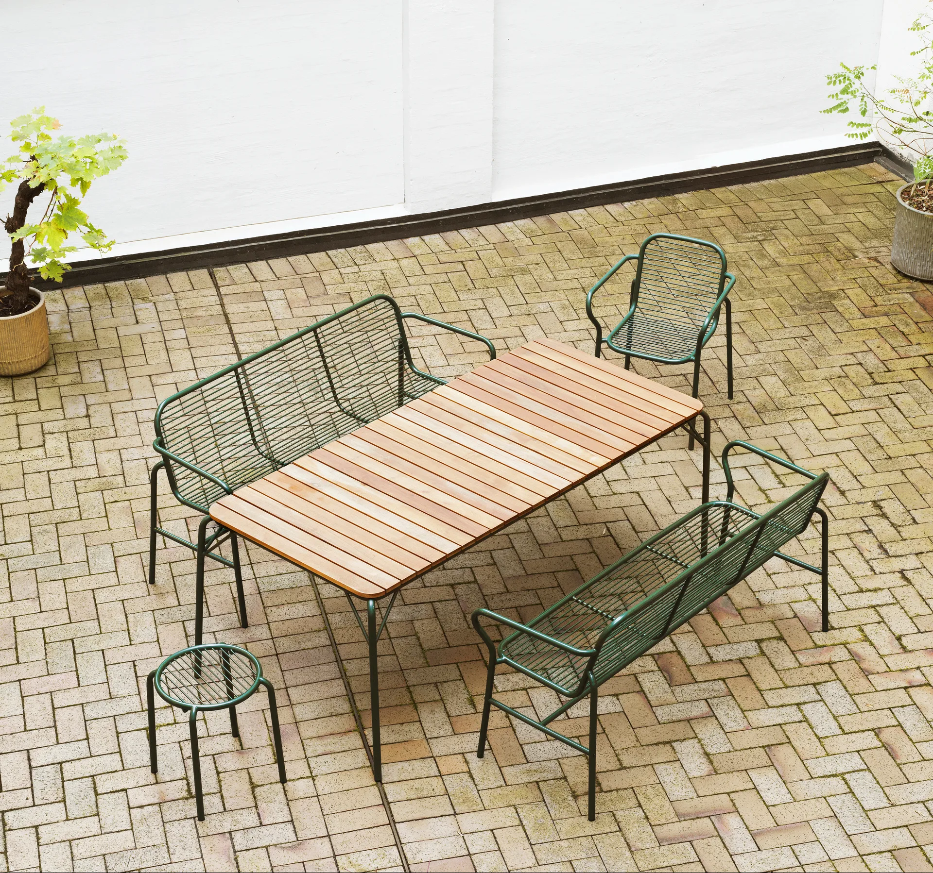 Vig armchair, Green Normann Copenhagen