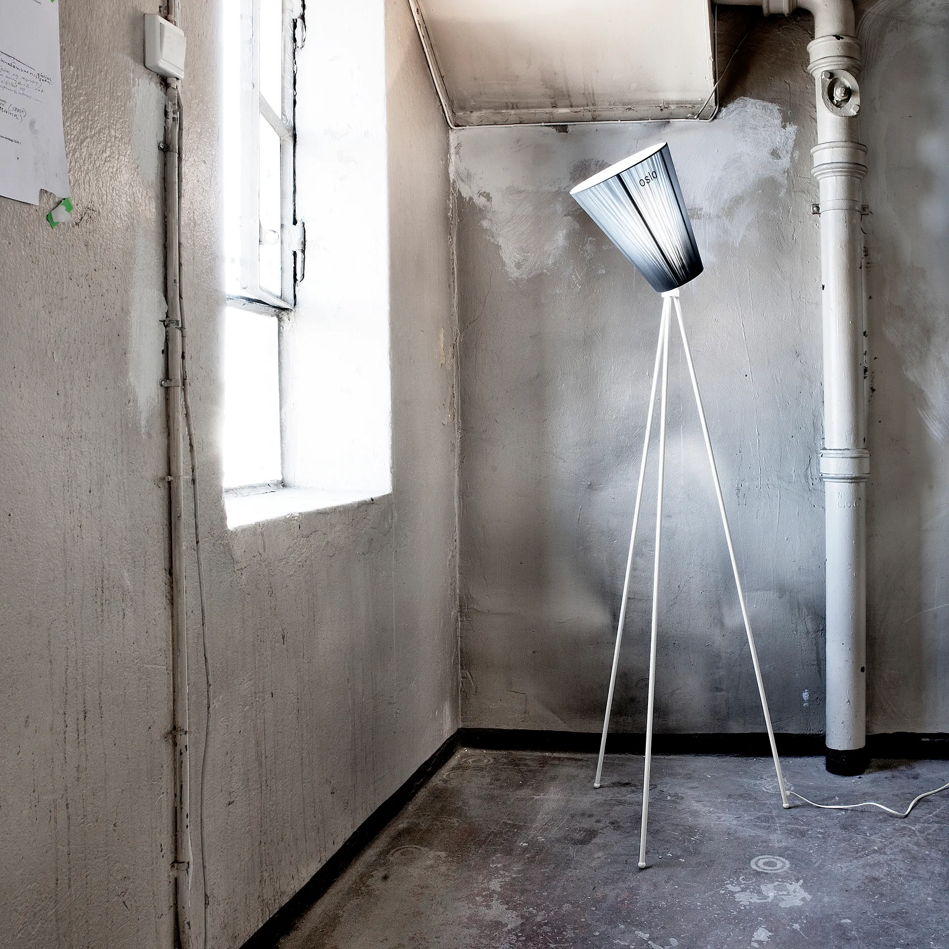 Oslo Wood floor lamp shade, Light blue Northern