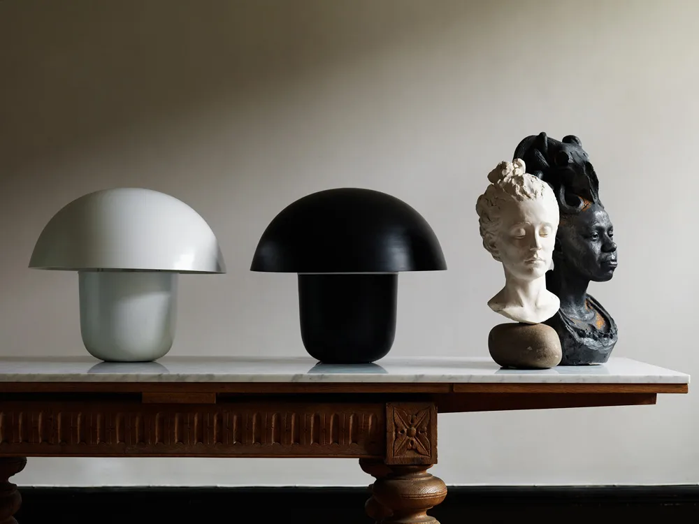 Carl-Johan table lamp Ø40 cm, White Olsson & Jensen