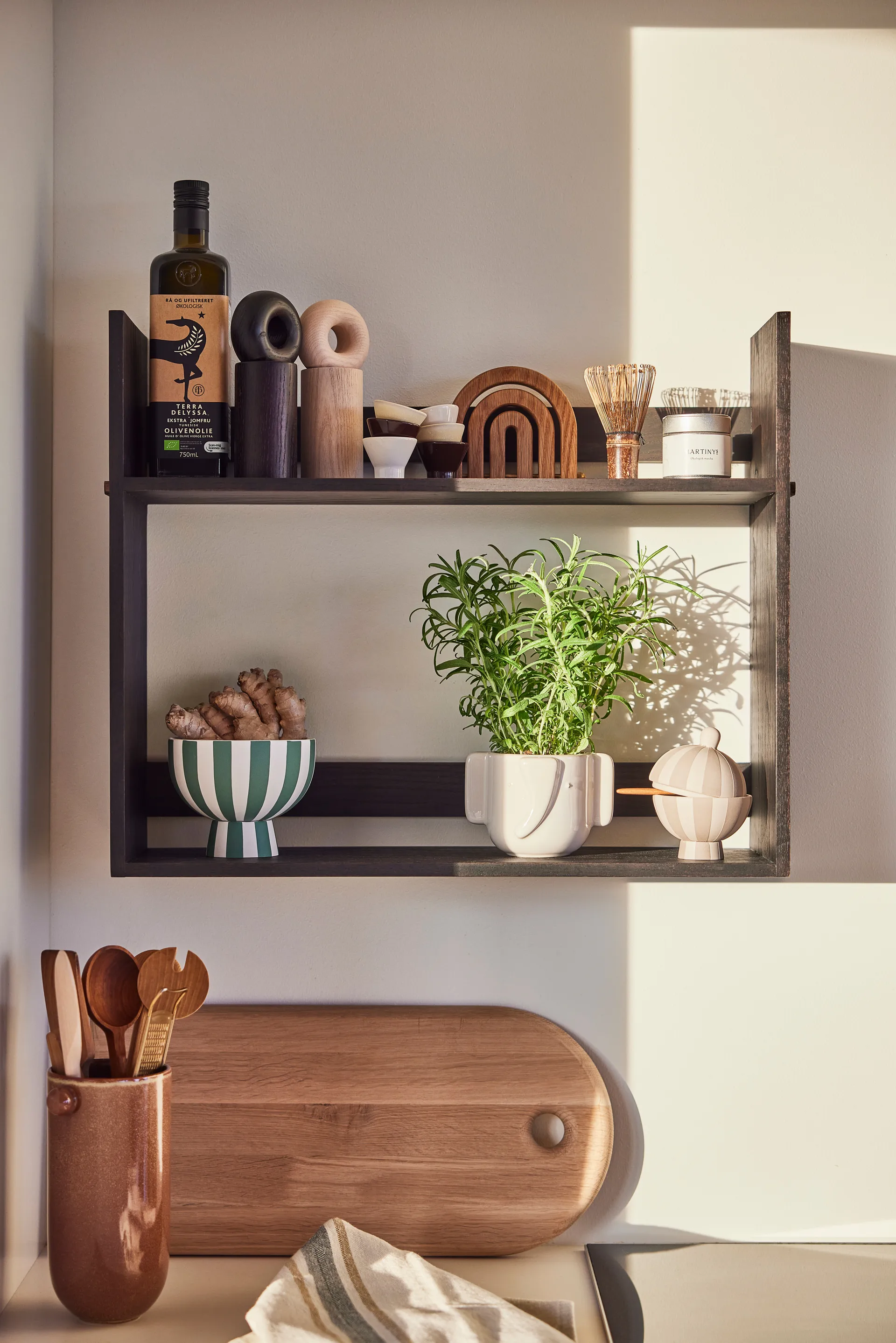 Lojo shelf 18x60 cm, Dark OYOY