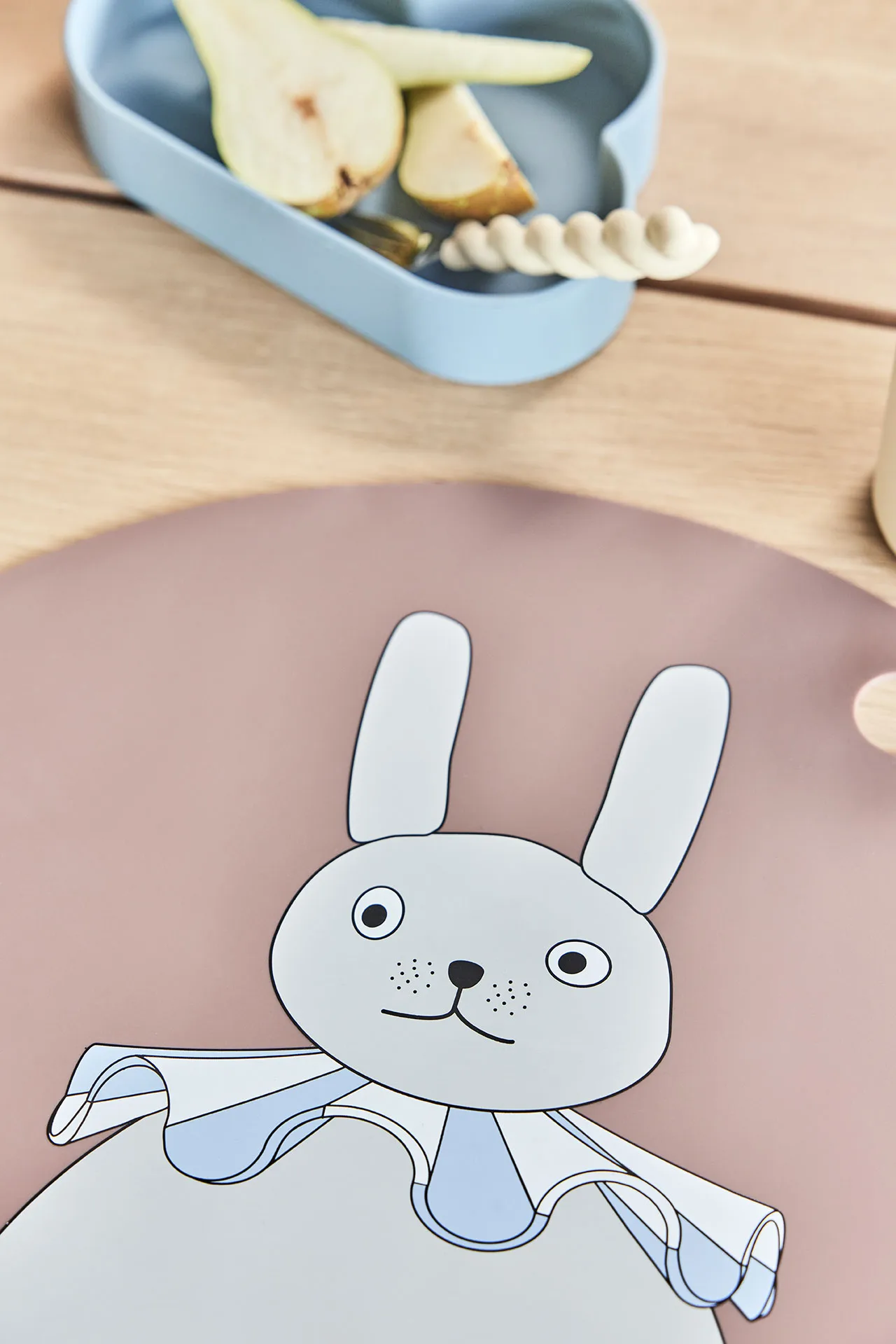 Rabbit Pompom placemat Ø39 cm, Clay OYOY