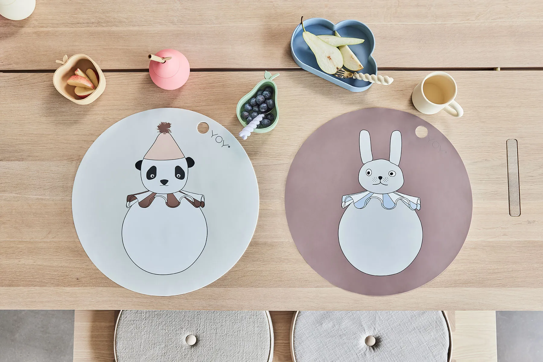 Rabbit Pompom placemat Ø39 cm, Clay OYOY