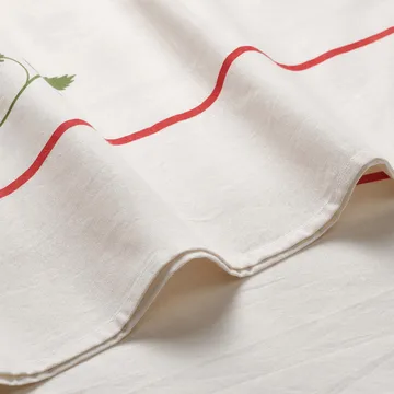 Wild Strawberry tablecloth - Red, 350x150 cm - Pick a Poppy