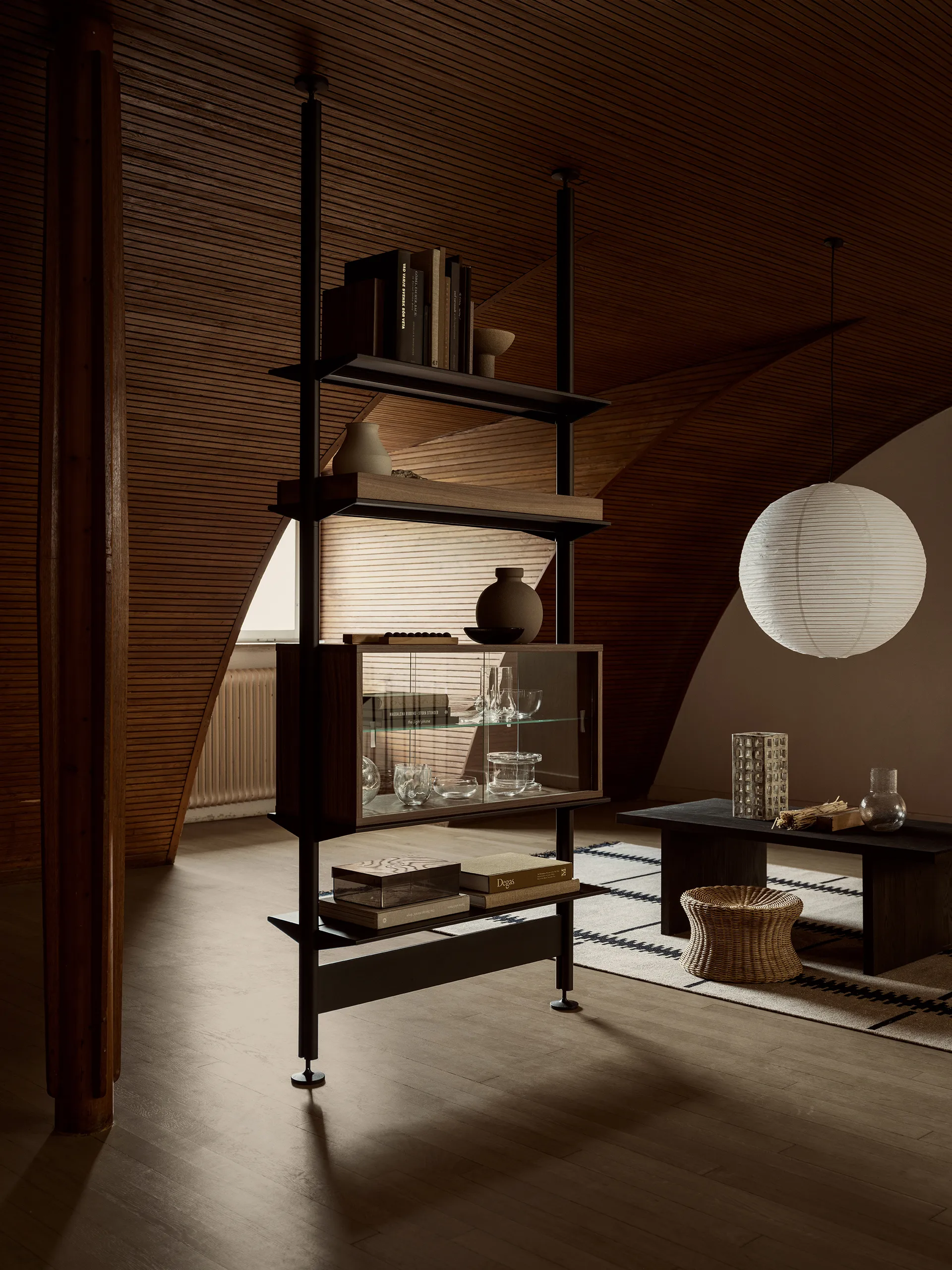Pira display cabinet, Walnut-clear glass, 70x31 cm, 4 doors Pira