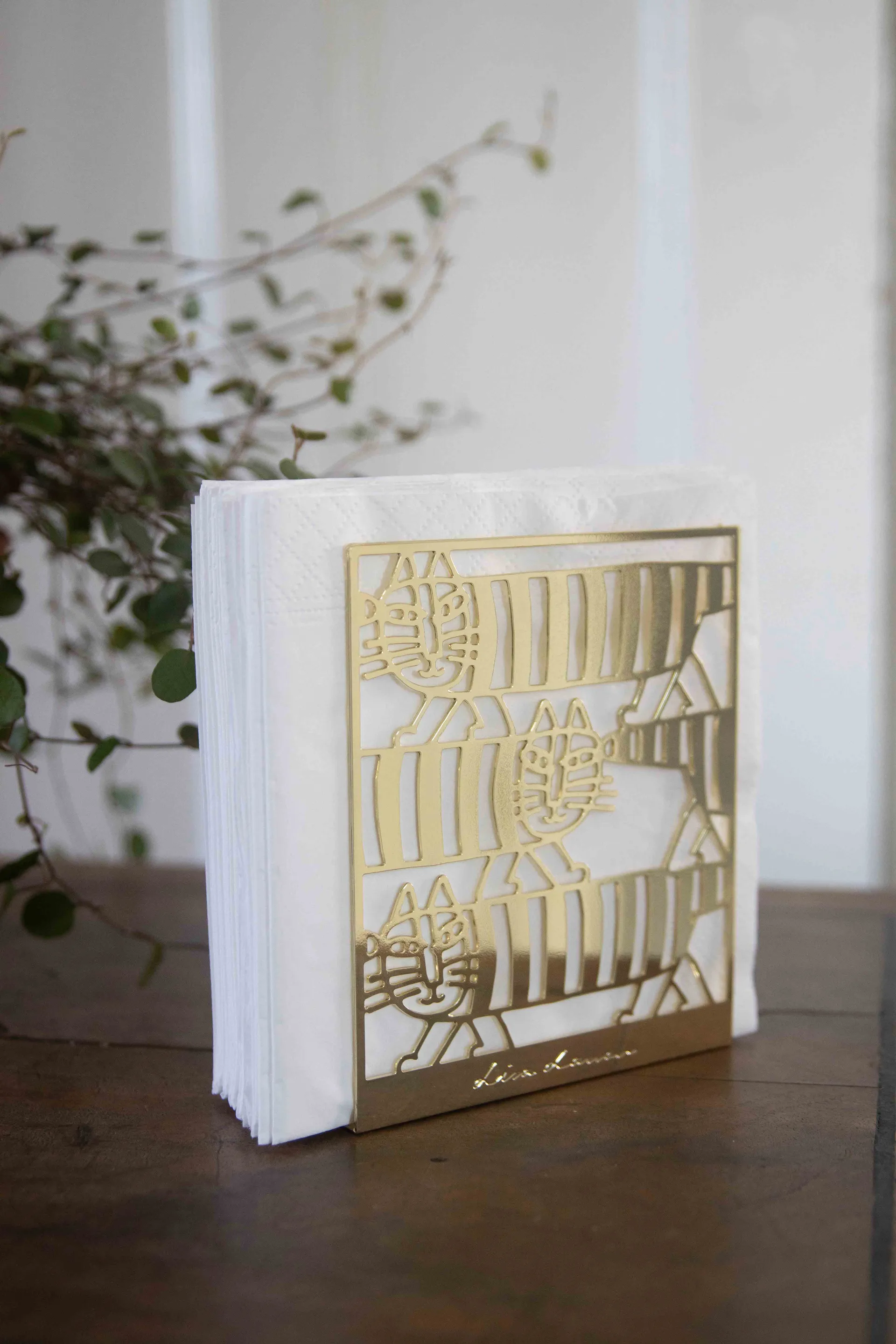 Lisa Larsson Mikey napkin holder, Gold Pluto Design