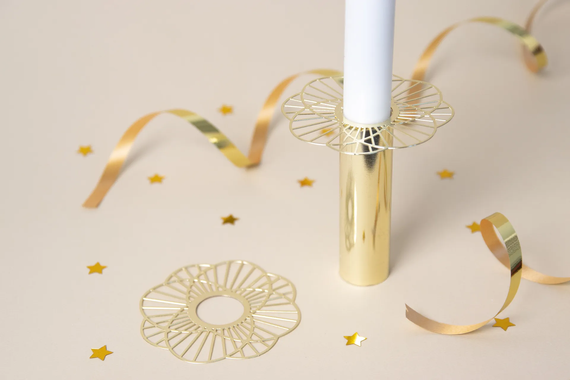 Sun candle cuff 2-pack, Gold Pluto Design