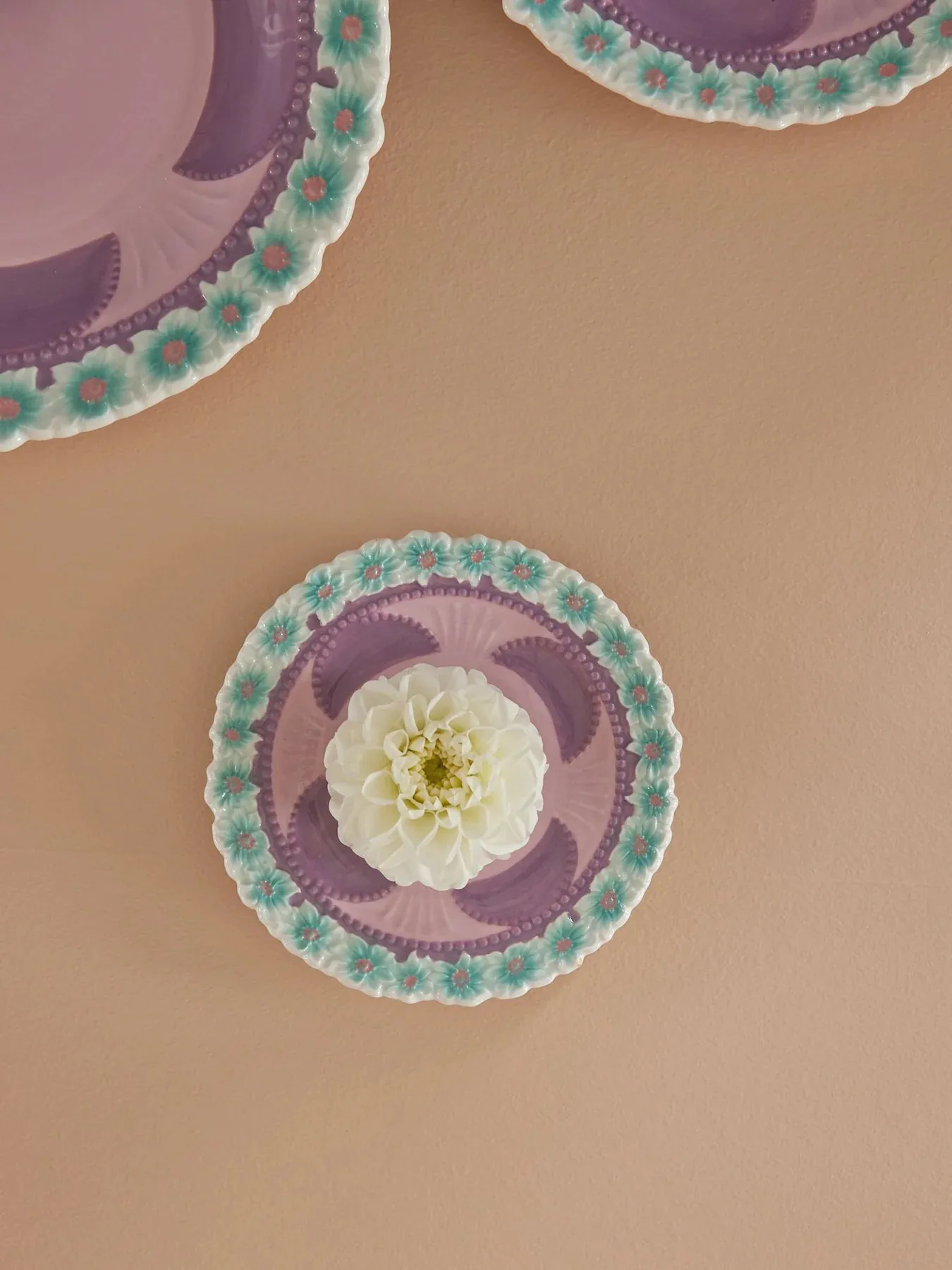 Rice Embossed Flower small plate Ø15 cm, Lavender RICE