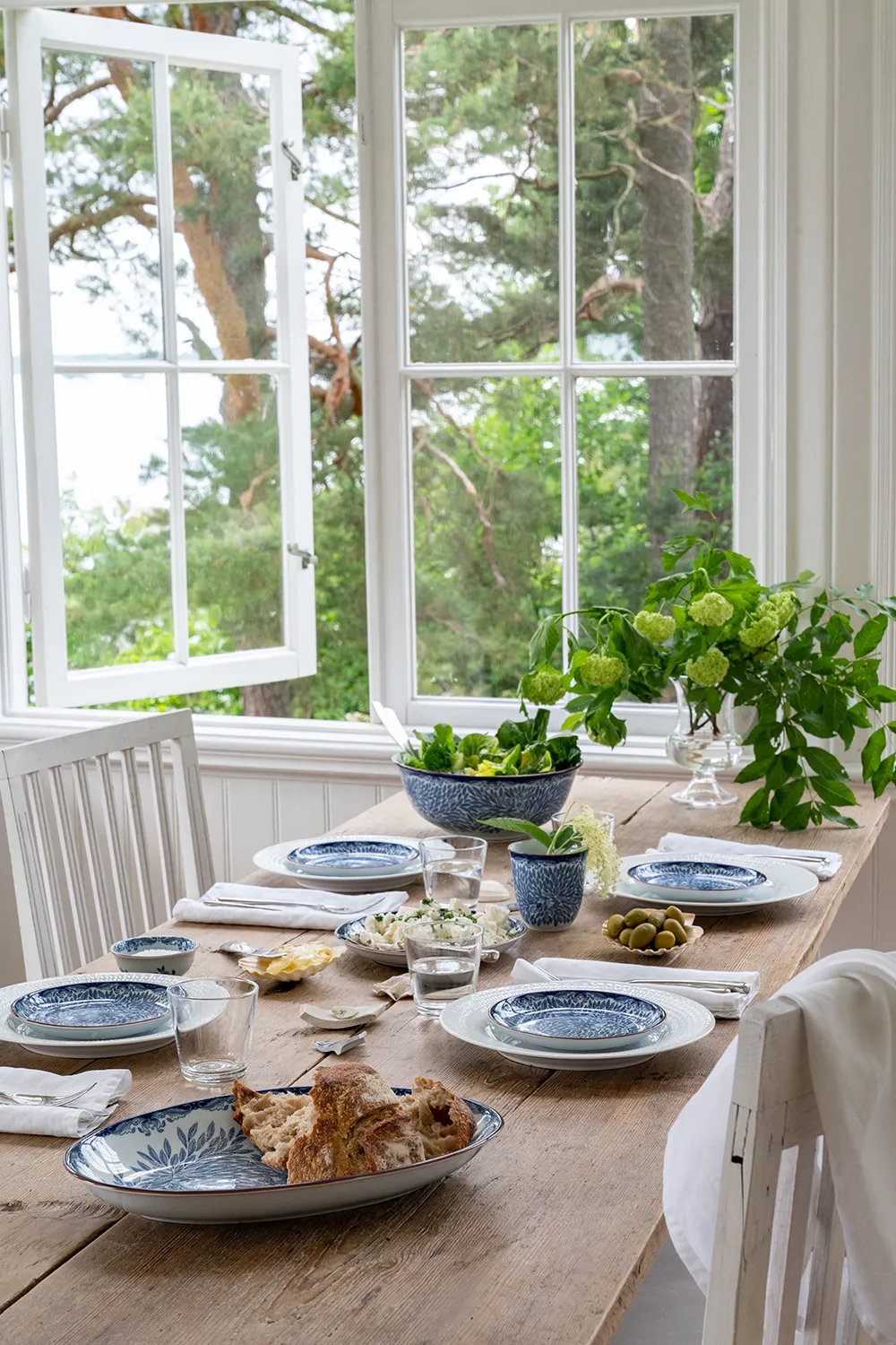 Ostindia Floris serving bowl, 2.4 l Rörstrand