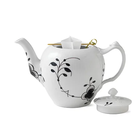 Black Fluted mega teapot, 100 cl Royal Copenhagen