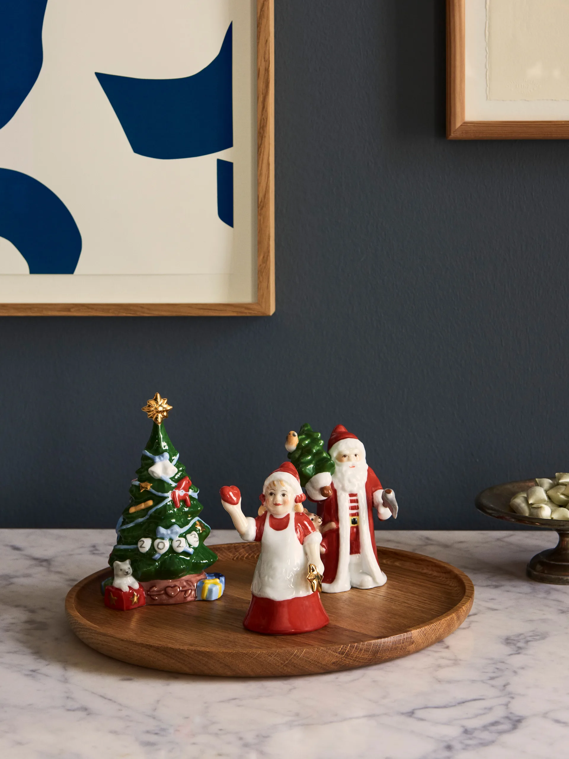 Royal Copenhagen annual Santa 2023, Red-white Royal Copenhagen