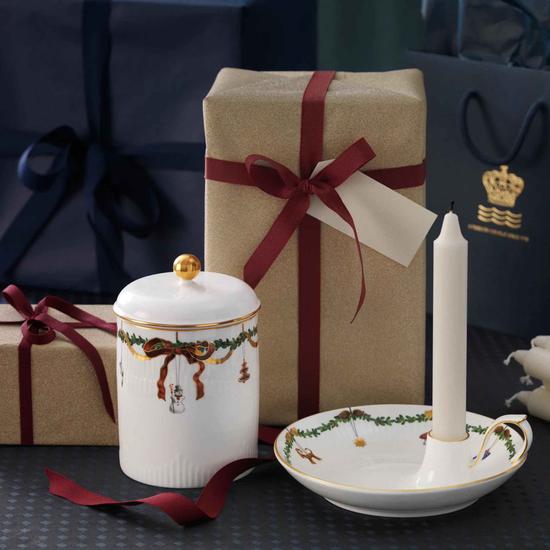 Star Fluted Christmas candle holder, white Royal Copenhagen