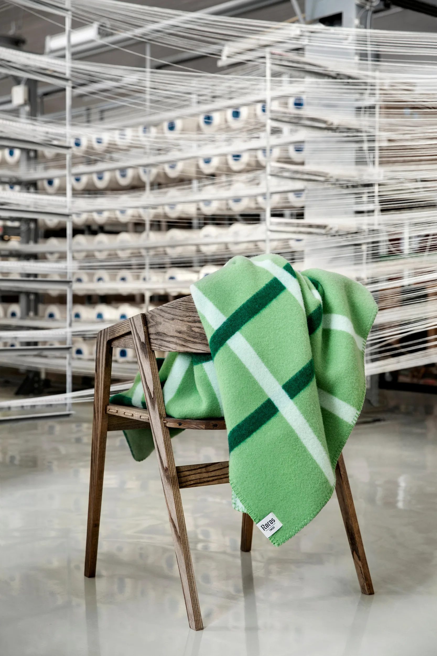 Knut blanket 135x200 cm, Field green Røros Tweed