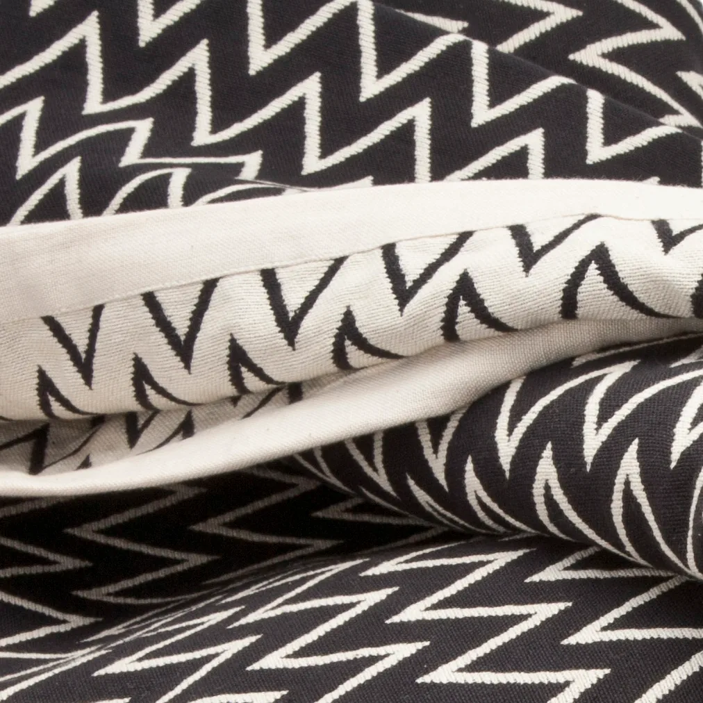 Zigzag bedspread black, 140x260 cm Ørskov