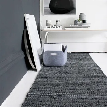 Leather rug 65x135 cm - Black (black) - Rug Solid