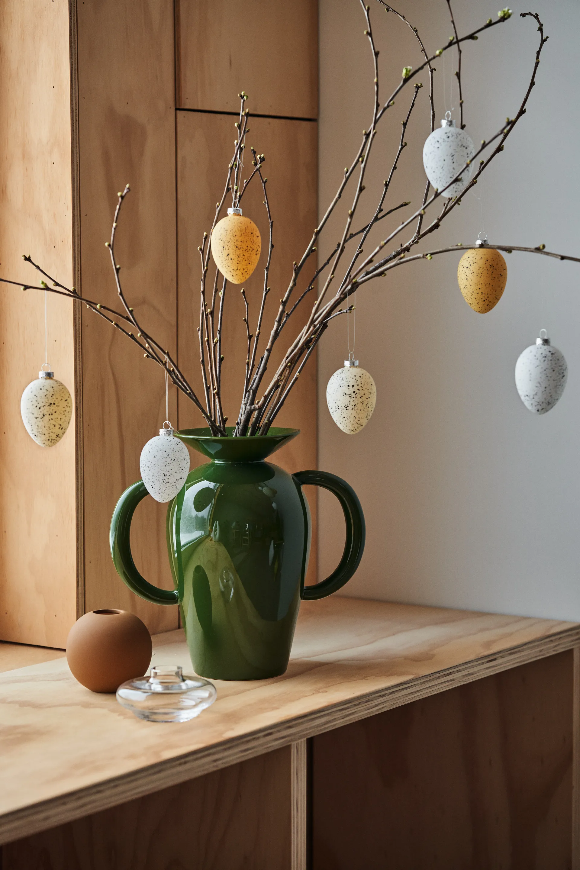 Brooding glass egg 8 cm 6-pack, Yellow Scandi Living