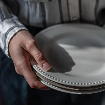 Dots plate 28 cm 4-pack - Grey - Scandi Living
