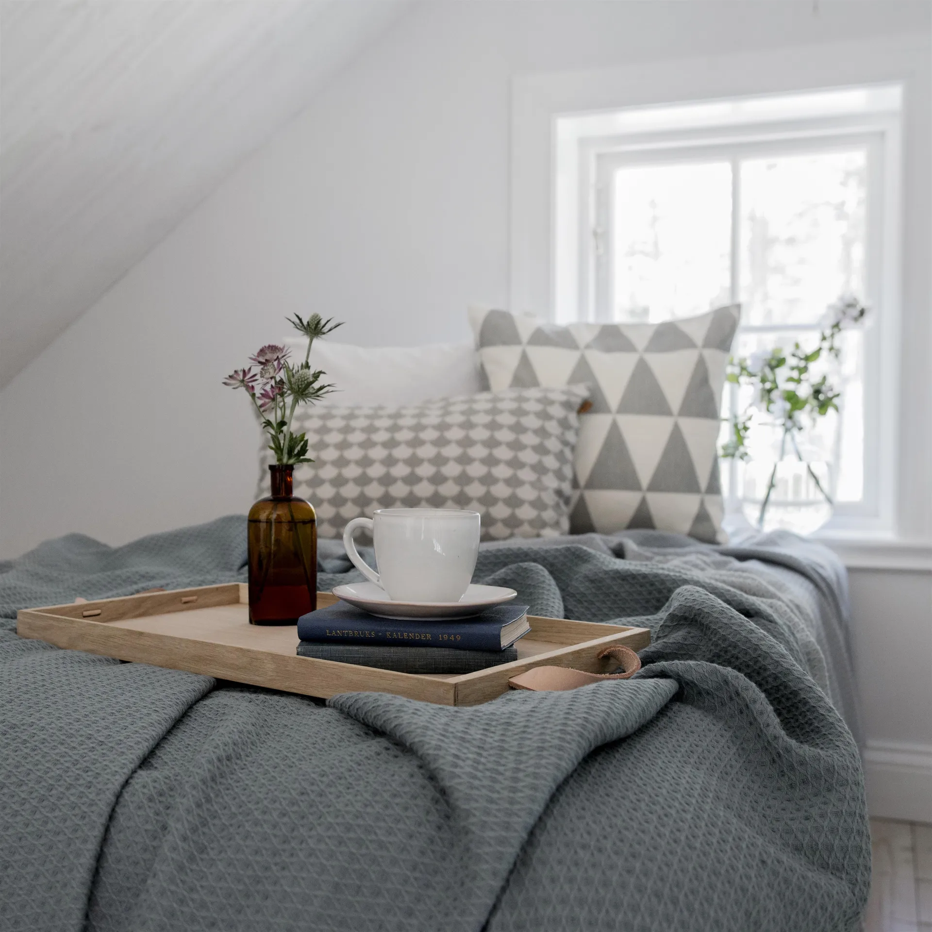 Kimono bed spread 260x260 cm, dusty petrol Scandi Living
