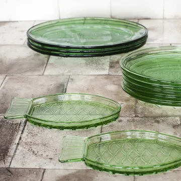 Fish & Fish oval saucer 17x31 cm - green - Serax